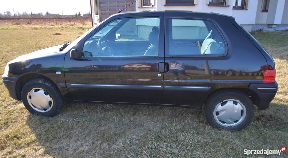Peugeot 106 2000 r czarny diesel ekonomiczny Bibice