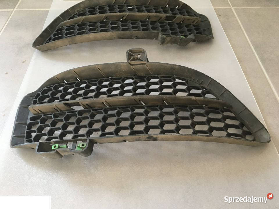 VW TOUAREG KRATKA ZDERZAKA ZAŚLEPKA PRAWA LEWA Kozubszczyzna