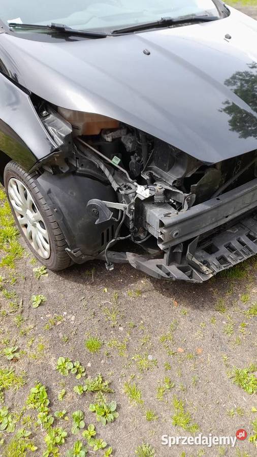 Ford Fiesta 15 Tdci LIFT Klima Fiesta Samochody osobowe Września