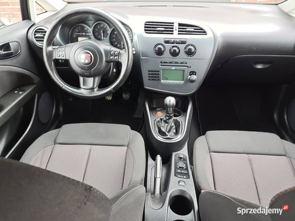 Seat Leon 16mpi sprowadzony super stan nieuszkodzony Chełm