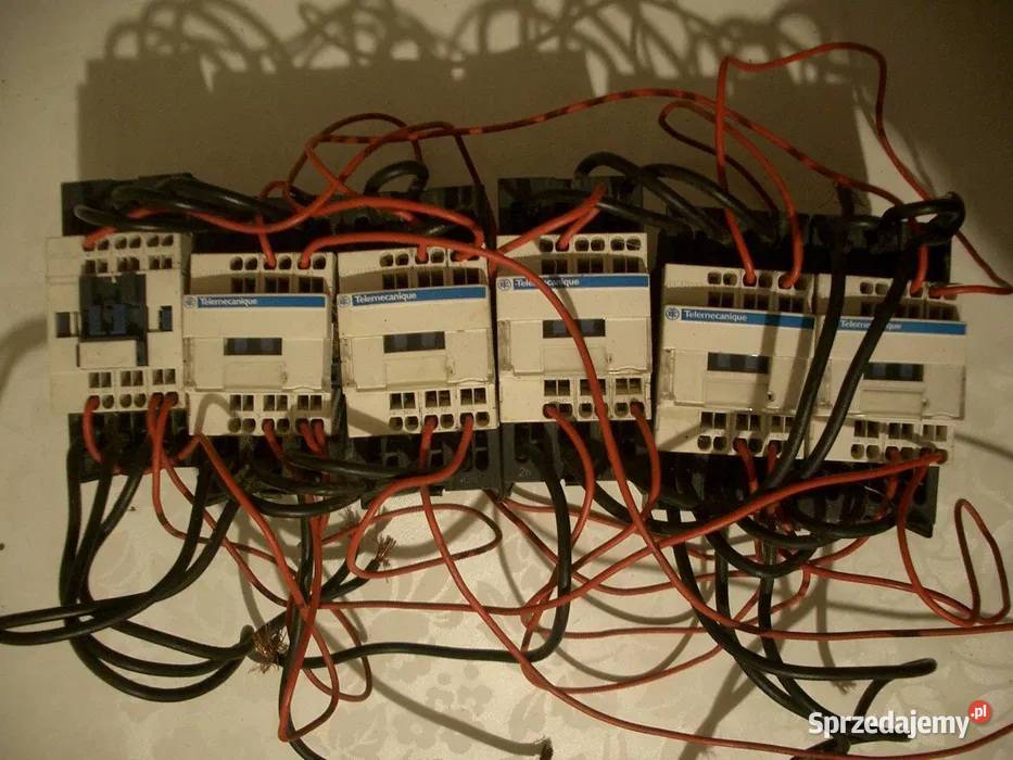 Stycznik 20A Schneider Electric Cewka 24VAC Zabezpieczenia i rozdzielnice Mońki