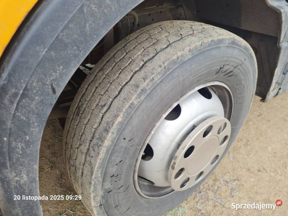 MERCEDES pomoc drogowa autolaweta