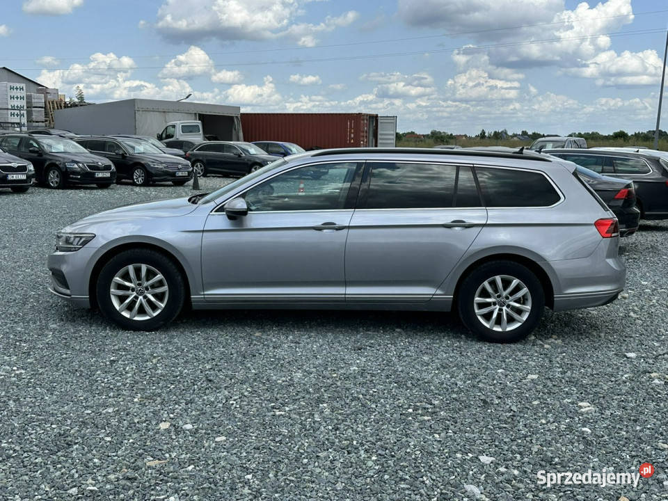 Volkswagen Passat 20 TDI 150 2022 EVO DSG lakier metallic Wojkowice