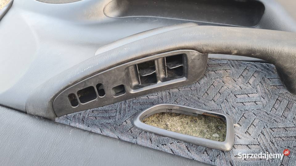Subaru Legacy 3 BH5 kombi fotele fotel siedzenie Legnica