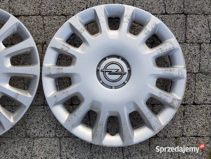 Kołpak Opel 14 Corsa D 13211852PE sztukę Kamieniec