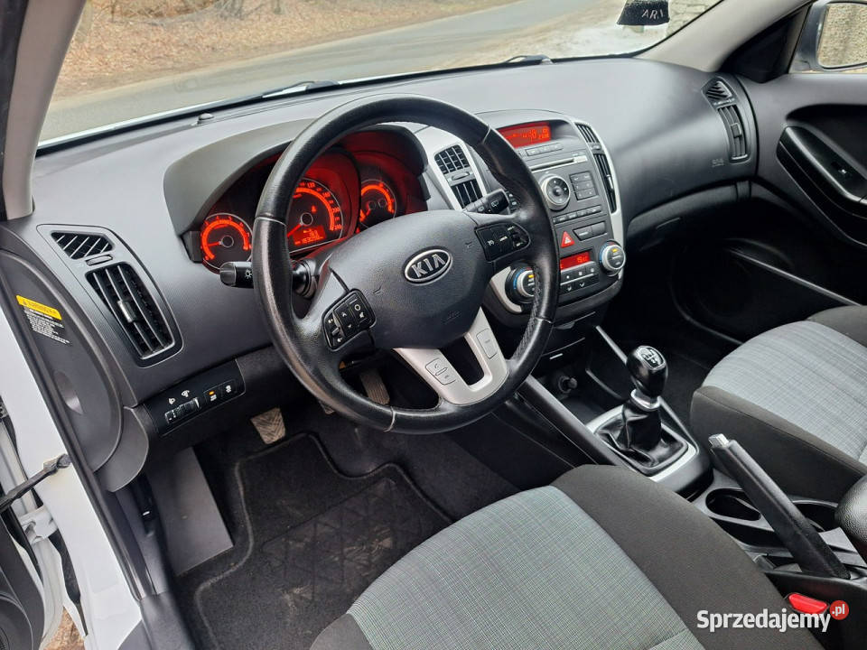 Kia Pro Ceed 14 Edition 7 lakier metallic