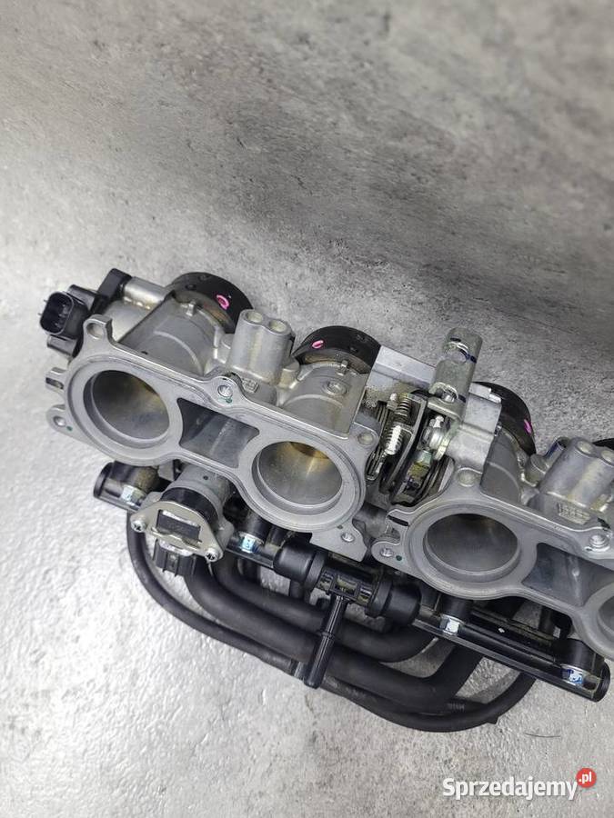 Honda CBR 650R 650 R 1924 przepustnice wtryski