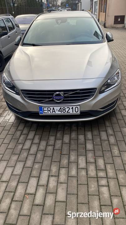 VOLVO V60 DriveE Summum Radomsko