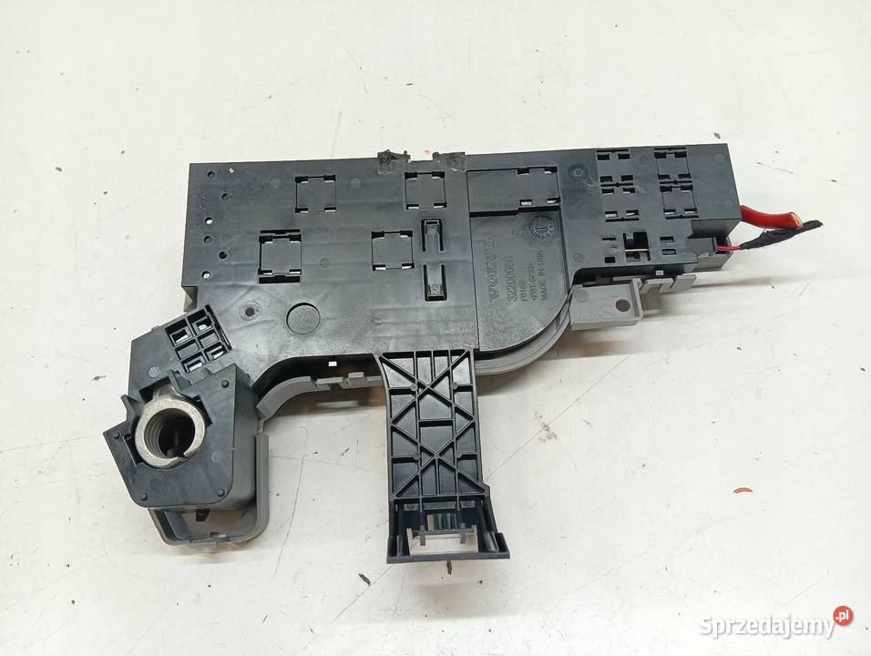 KLEMA PLUS AKUMULATORA 31473767 Volvo S60 III