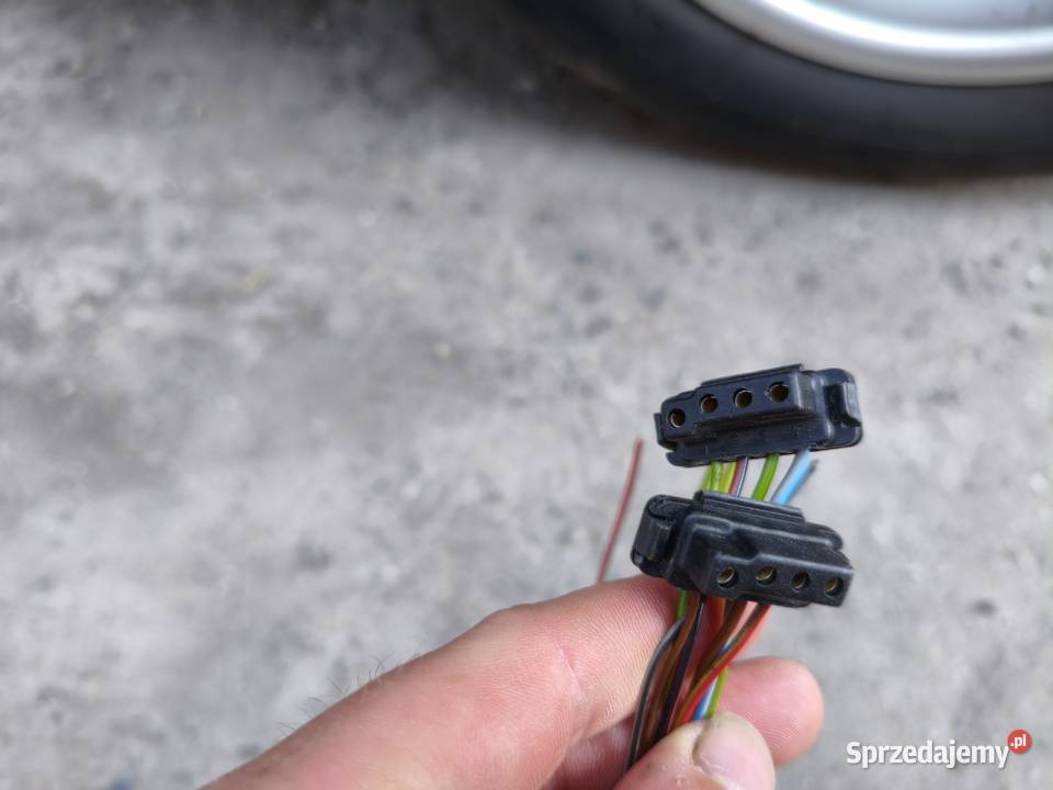 Kostka zasilania radia Becker Mercedes W124 w202 lubelskie