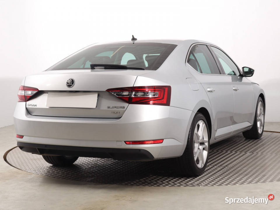 Skoda Superb 20 TDI ASR (kontrola trakcji)