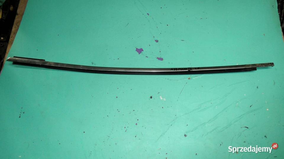 FORD FOCUS MK3 III 11r listwa zgarniająca lewa osobowe Listwy sprzedam