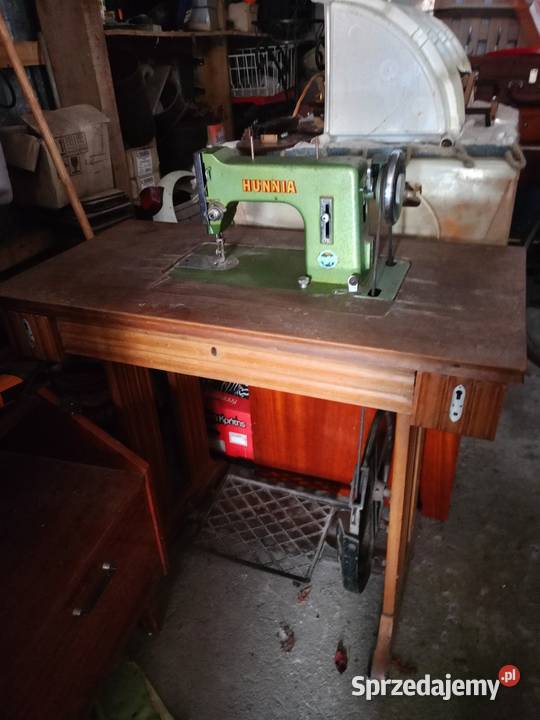 Maszyna do szycia Świerczów