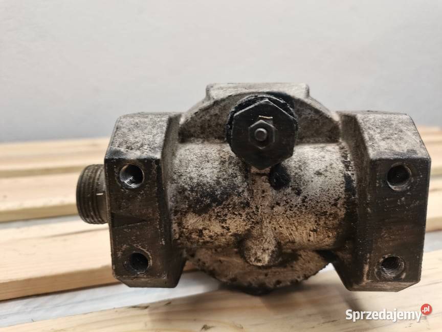Claas Ranger Obudowa filtra hydraulicznego Pozostałe Rolnictwo Wilkowo