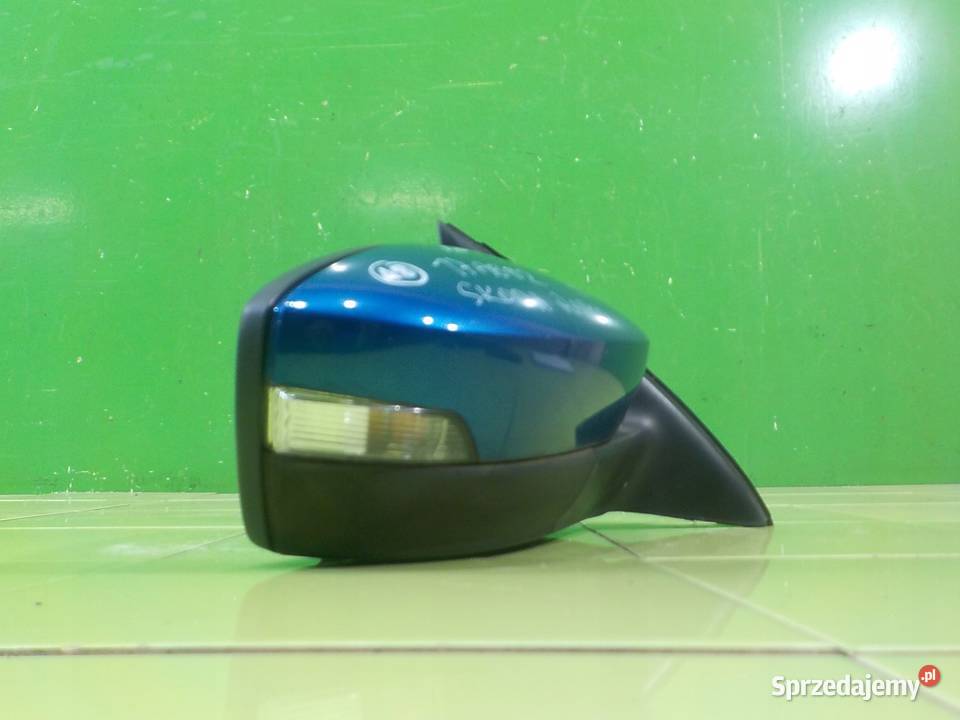 SKODA RAPID 14 TDI 16r 5D lusterko prawe sprzedam