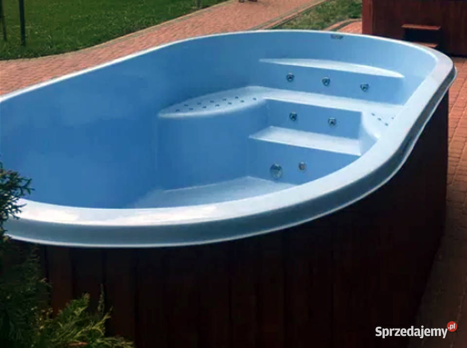 BASEN WOLNOSTOJĄCY 420x210 JACUZZI Hydromasaż