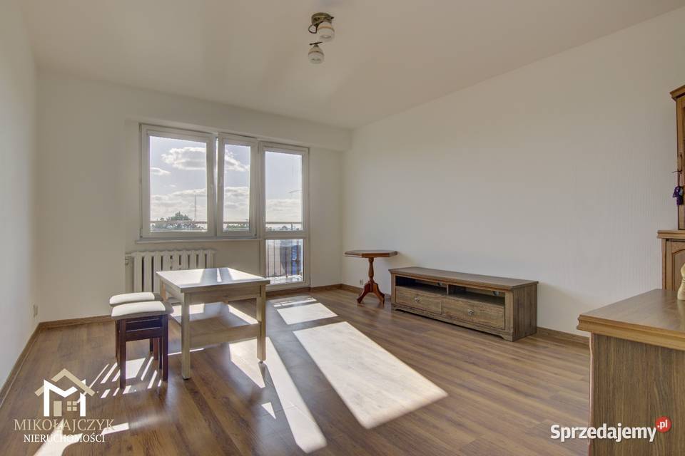 2 pokoje Sikorskiego 31 48 m2 duży balkon Liczba pokoi 2 warmińsko-mazurskie Bartoszyce