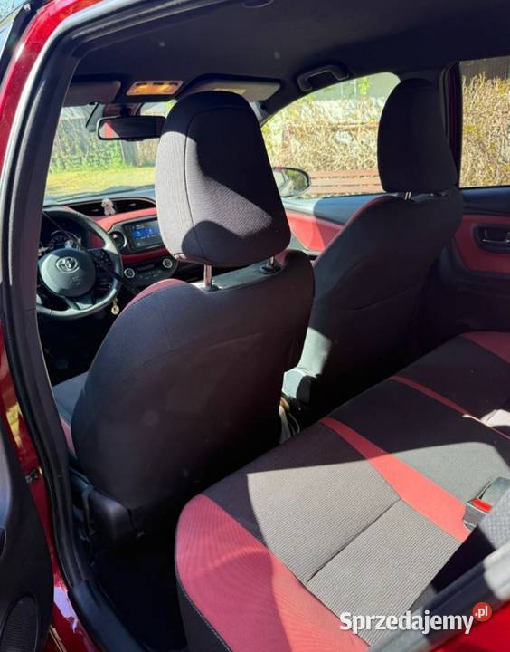 Toyota Yaris Selection 2019 Salon 1 właściciel asystent pasa ruchu Opole sprzedam