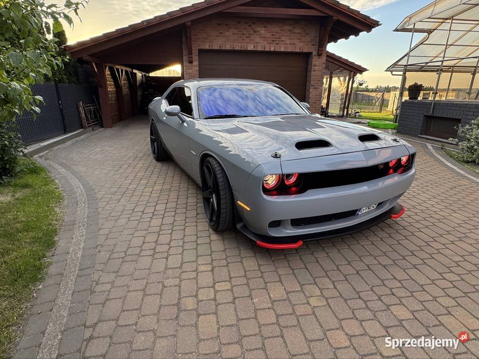 Sprzedam Dodge Challenger RT 57HEMI wspomaganie kierownicy Człuchów