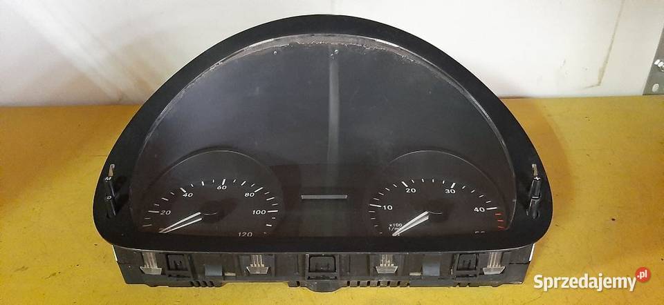 Licznik Mercedes Sprinter W906 anglik osobowe Liczniki i zegary Włoszczowa