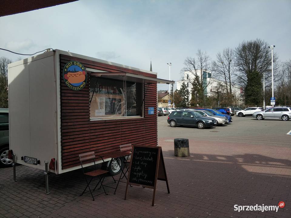 Przyczepa gastronomiczna z wyposażeniem Rok produkcji 2018 śląskie Częstochowa