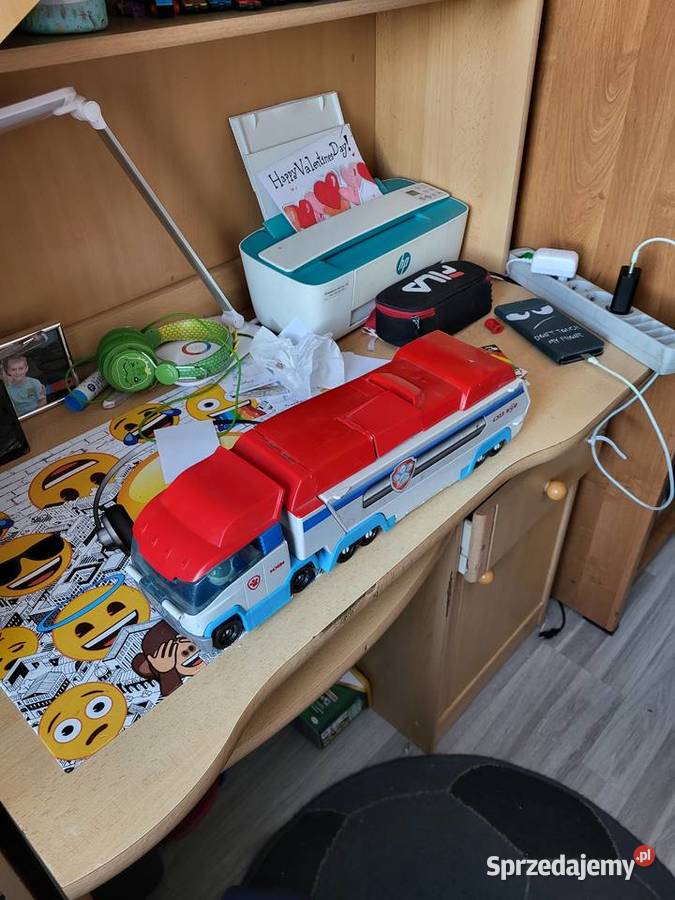 Sprzedam ciężarówkę zabawkę psi patrol Luboń