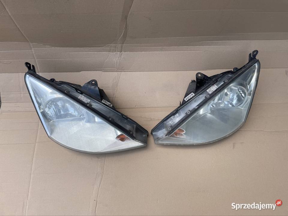 Reflektor lampa przód Ford focus mk1 lift