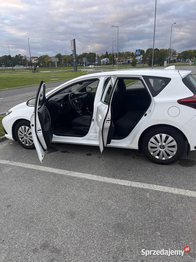 Toyota Auris lubelskie Świdnik