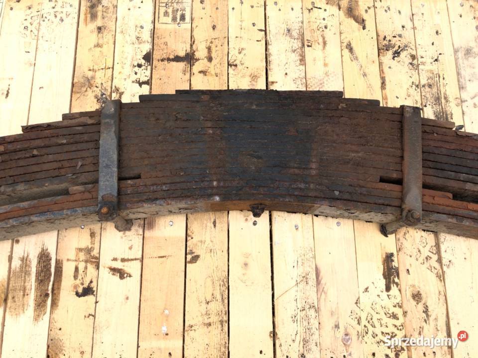 RESOR PRAWY TYŁ JELCZ Ciągnik siodłowy PIÓRO Resory