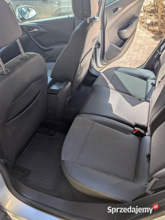 Opel Astra J Sport Tourer Kombi 2015 16 CDTI 110 klimatyzacja Astra Warszawa sprzedam