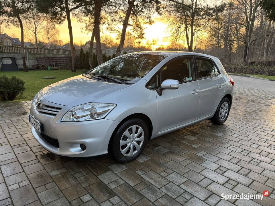 Toyota Auris Salon Polska I właściciel 4/5 Pabianice