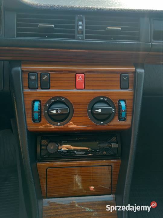 MercedesBenz W124 20 Benzyna Sedan / Limuzyna Augustów