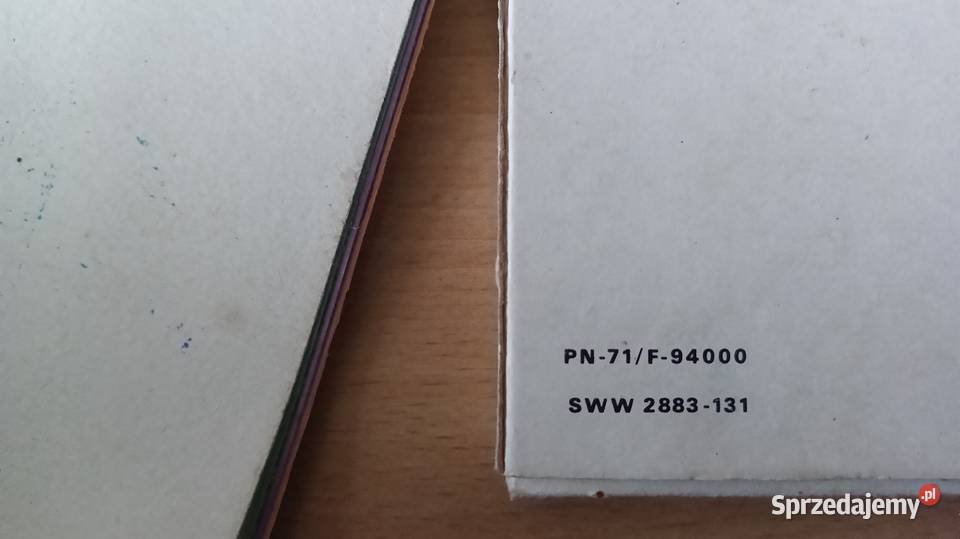 Zeszyt papierów kolorowych ołówki techniczne PRL sprzedam