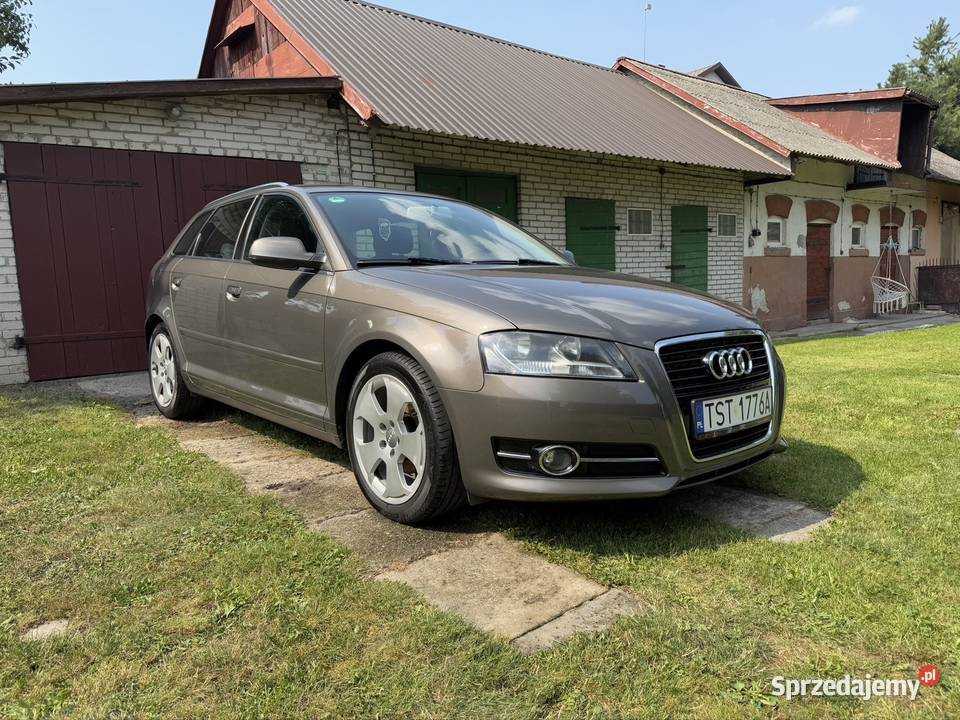 Audi A3 Sportback 16 TDI 143 2 komplety opon manualna Gadka sprzedam