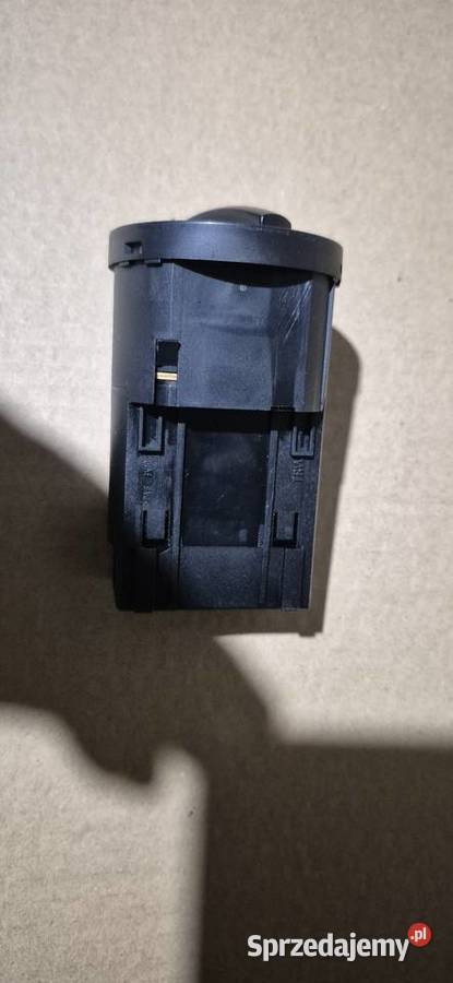 Włącznik świateł Vw Polo 9N