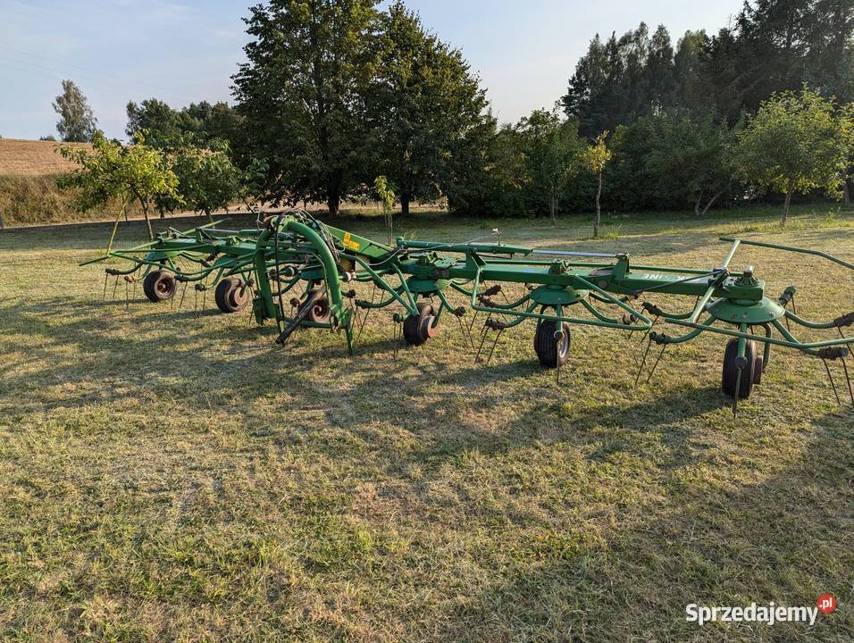 Zgrabiarka karuzelowa Deutz Fahr KS 233 DN Zgrabiarki i przetrząsacze Stężyca sprzedam