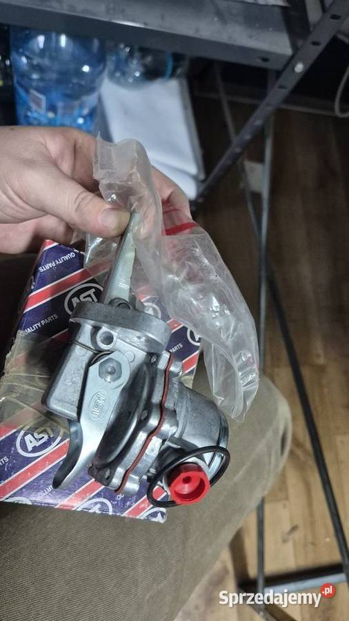 AST 7260 pompa paliwa rączka z boku