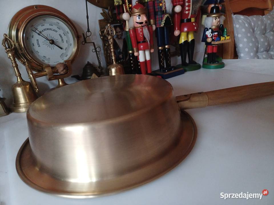 Piękna duża sygnowana patelnia mosiężna Poznań