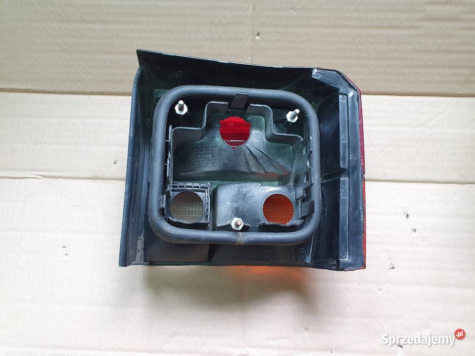 VW TRANSPORTER T4 LAMPA LEWA TYLNA LEWY TYŁ lampy tylne wielkopolskie Międzychód