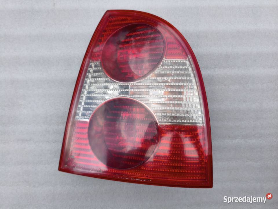 Lampa Prawy Tył Tylna Prawa VW Passat B5 Sedan Wyszków