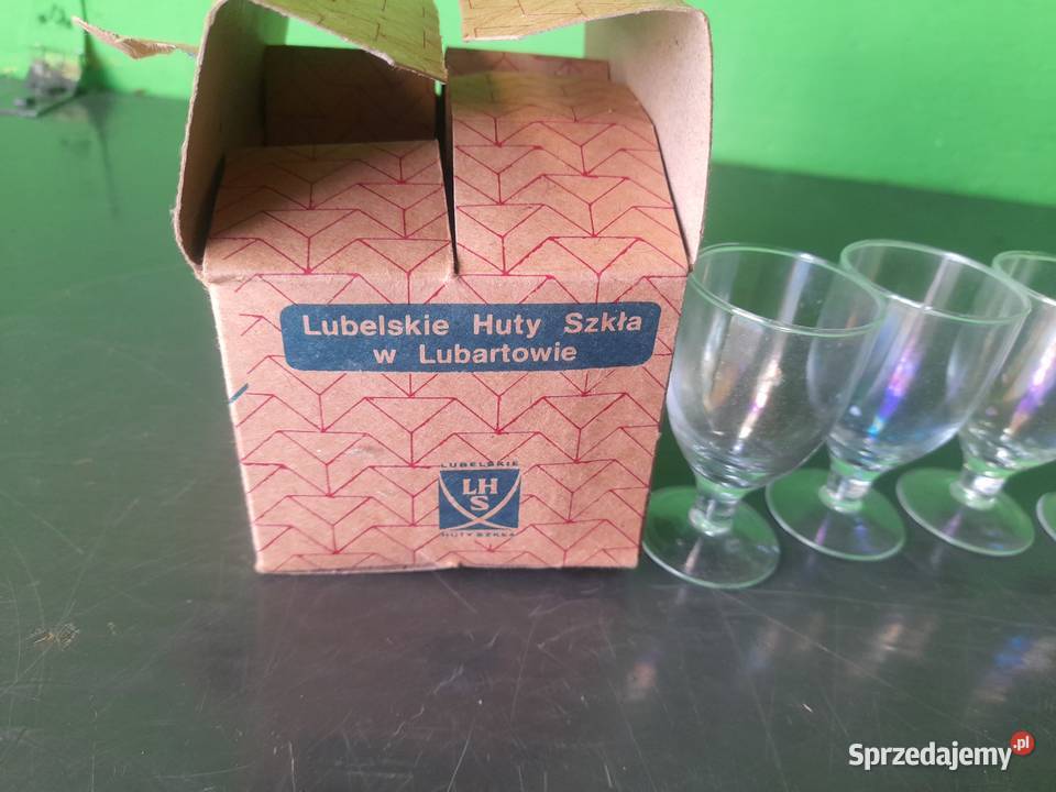 Kieliszki lubelskie huty szkła w Lubartowie Oleśnica
