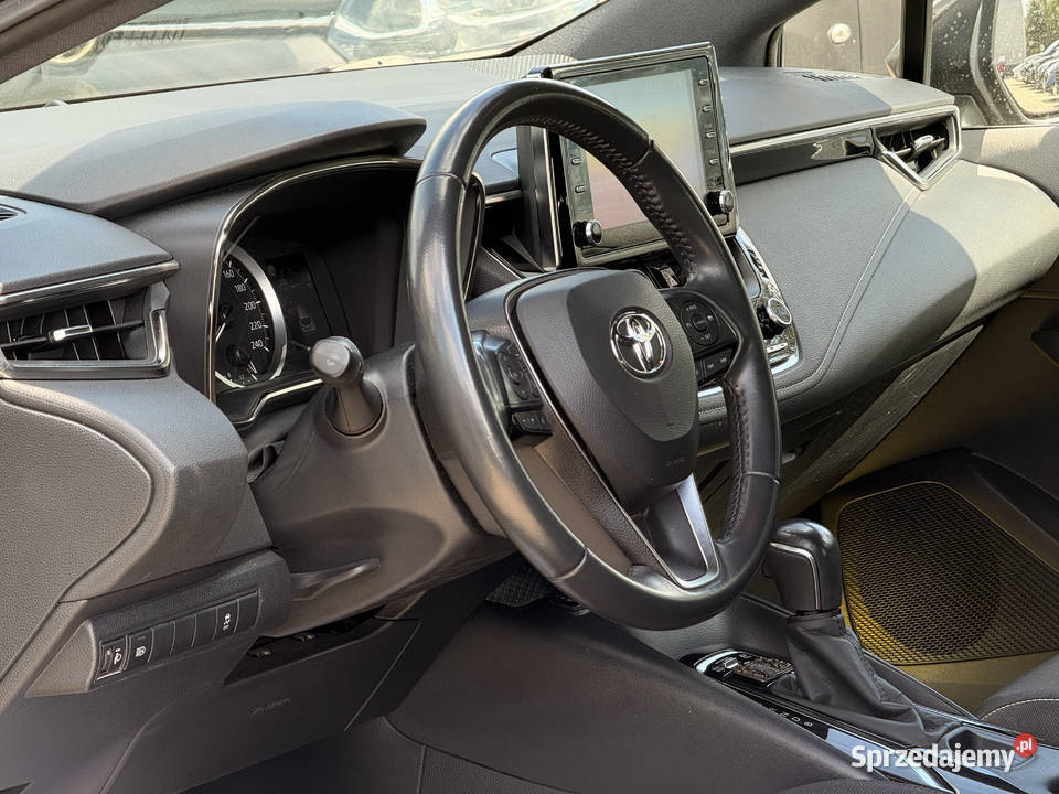 Toyota Corolla 2021 elektryczne szyby Corolla Warszawa sprzedam
