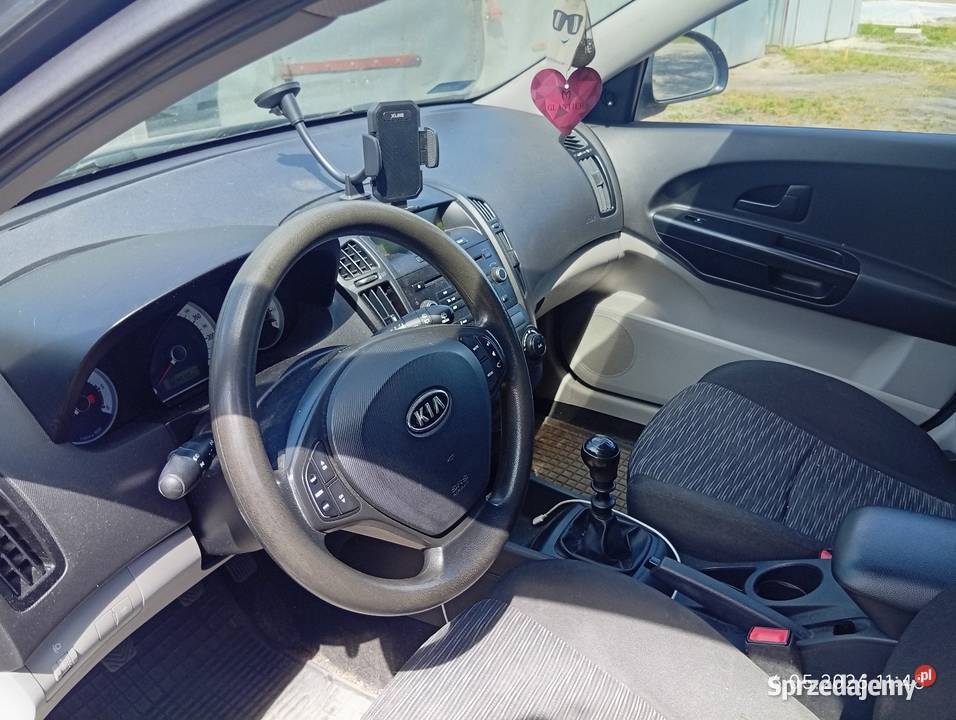 Sprzedam Kia Ceed 1600cm3 Białopole sprzedam
