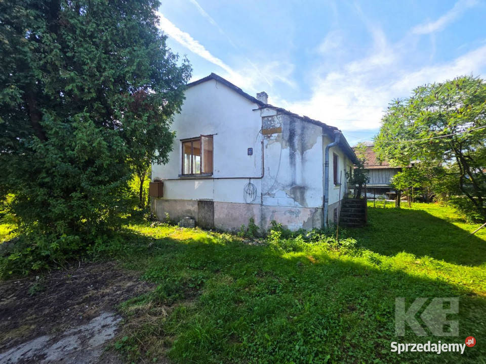 Do sprzedaży dom wolnostojący Sanok 70m2 sprzedam