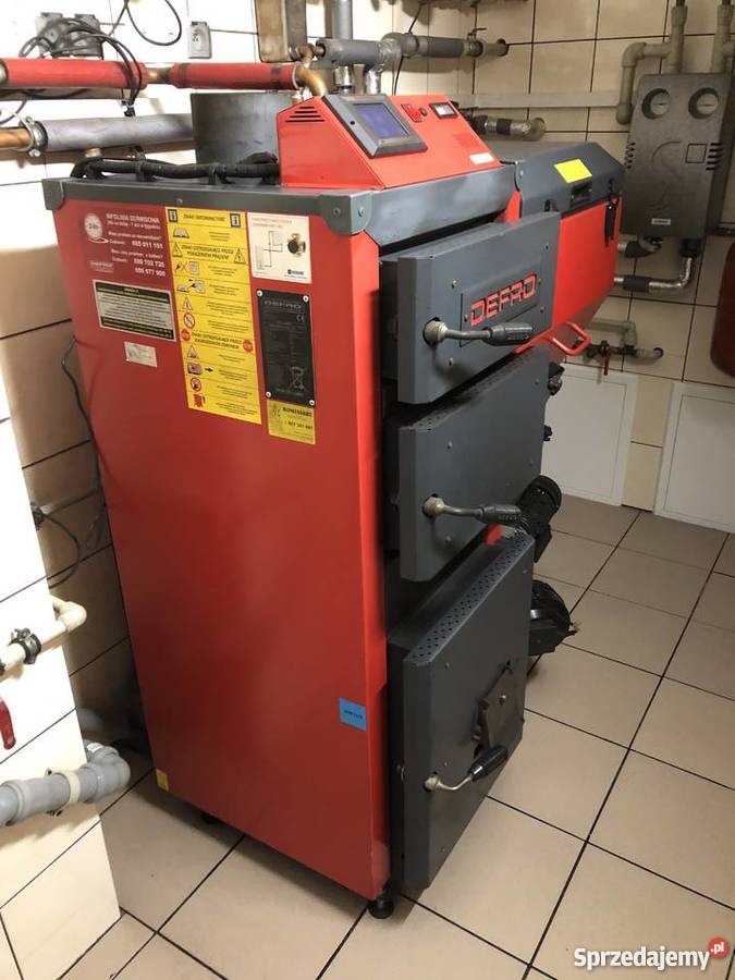 Sprzedam piec węglowy DEFRO AKM II 22 sprzedam