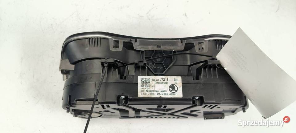 LICZNIK ZEGAR SKODA FABIA III 6V0920731B Lipno