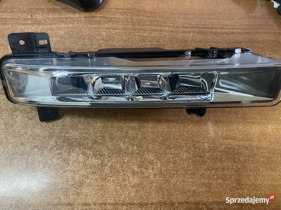 BMW G11 G12 HALOGEN PRAWY DRL 89250241 sprzedam