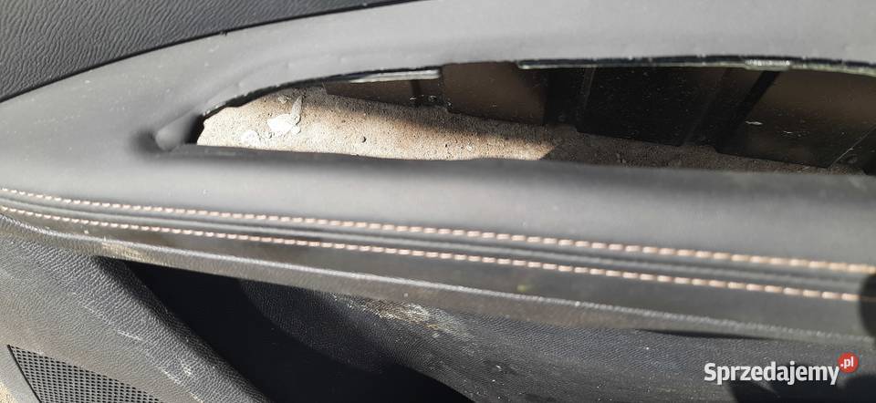 Boczek Drzwi Prawy tył Peugeot 3008 tapicerka Tapicerki samochodowe Wyposażenie wnętrza Turek