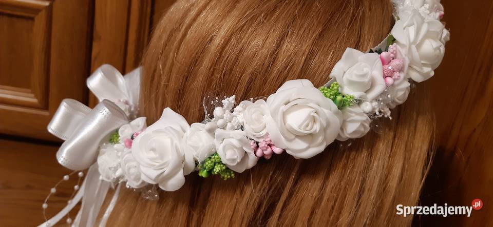 Wianek komunijny biały Borów sprzedam