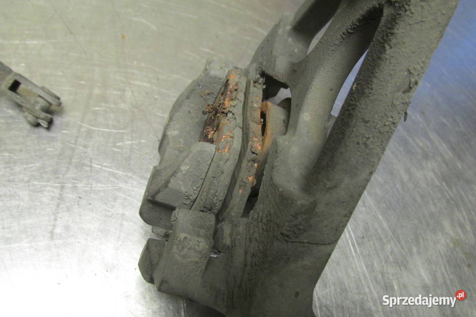 Zacisk tylny pompa Yamaha TDM 900 92r Sandomierz